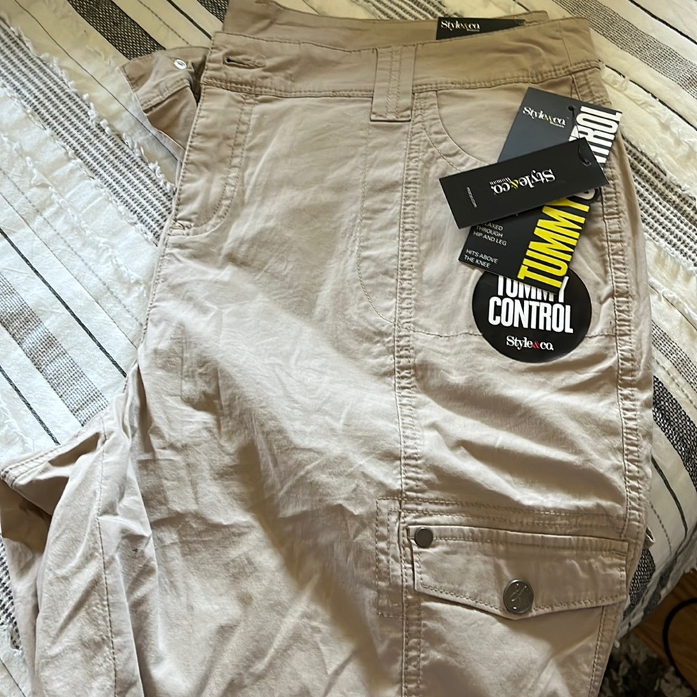 Woman’s Shorts